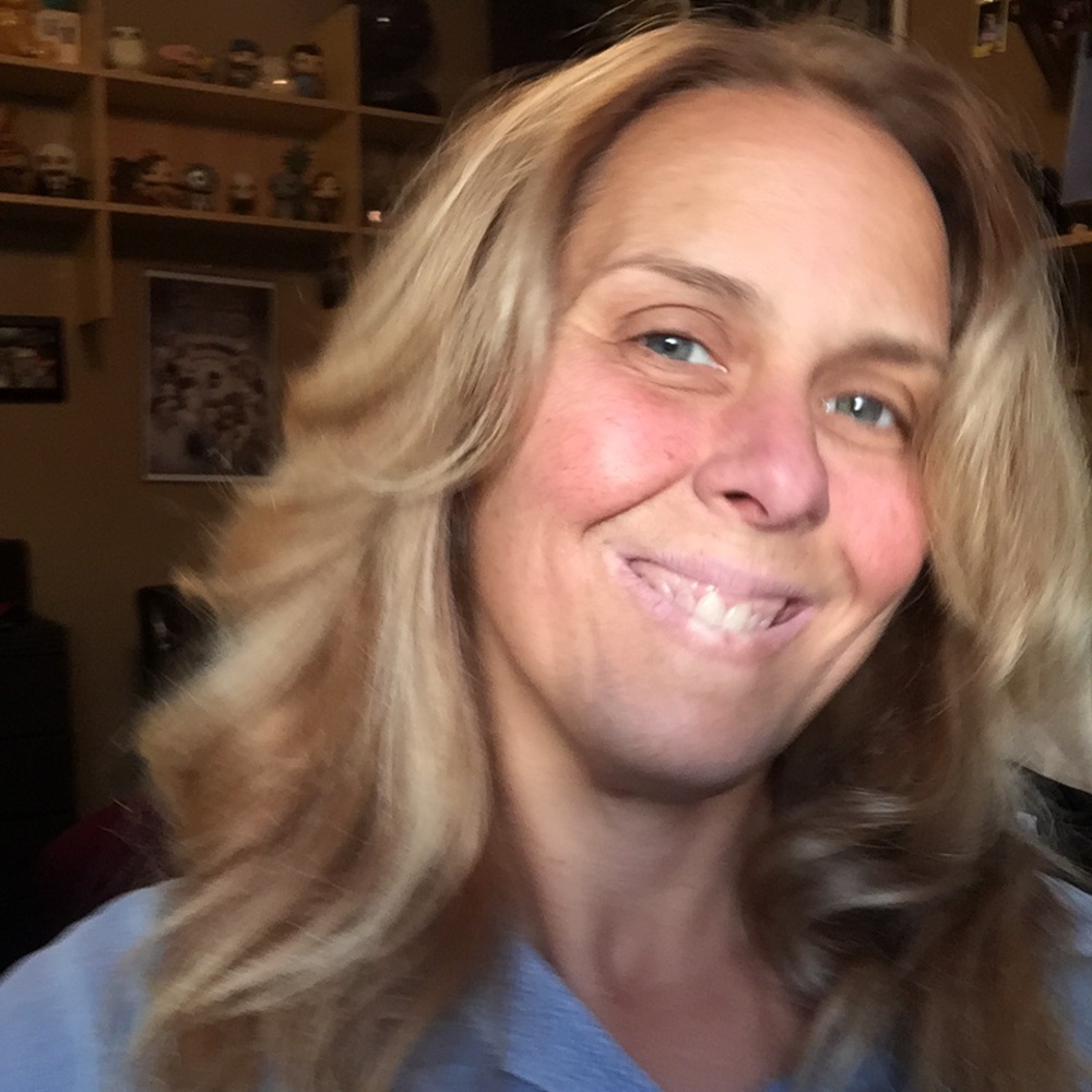 Meet your Posher, Christine